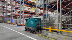 Autonomous scrubber cuts warehouse cleaning labour at Nabuurs