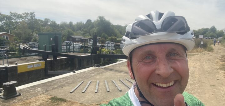 Ian Wright to cycle 450km across Tanzania for Transaid